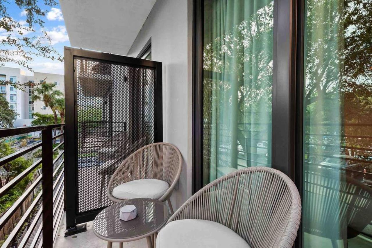 Pretty Rola 202 Modern Industrial Apt W King Bed Fort Lauderdale Eksteriør bilde